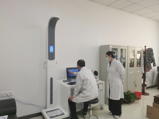 智能健康體檢一體機(jī)